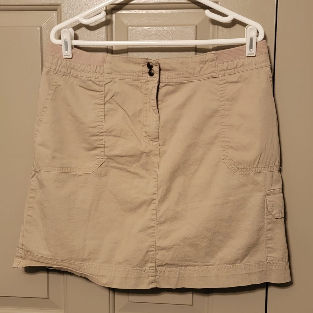 Karen Scott petites ladies plus size kakhi casual skort.